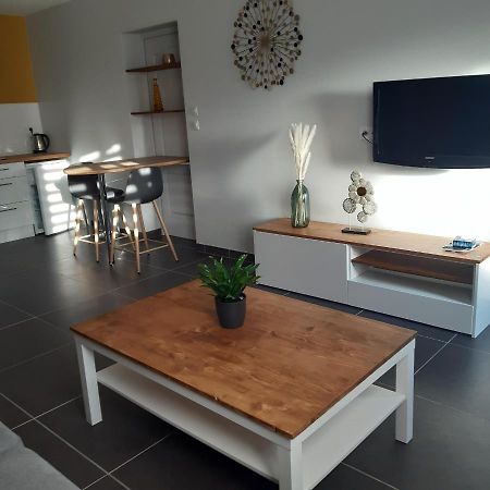 Le Studio De Flavia Alencon Luaran gambar